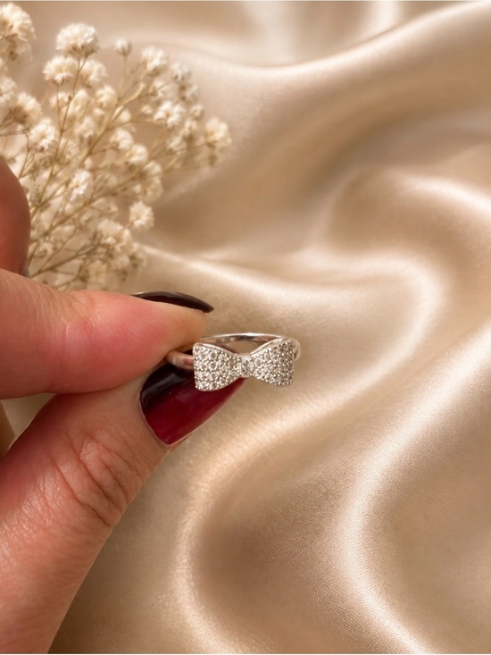 Jewelry - Silver Bow Pavé Crystal Ring - Elegant Women’s Jewelry